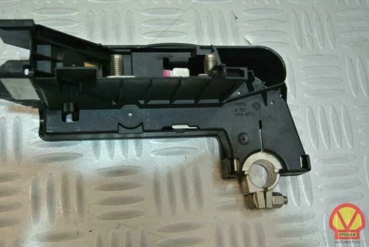 audi-a4-8k-8w-centrale-zekeringhouder-8w0915459 — foto 2