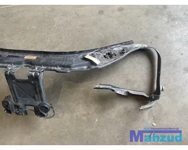 mercedes-r-klasse-w251-frontplaat-frontbalk — foto 3