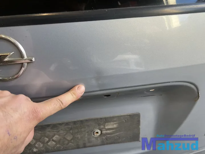 opel-zafira-a-grijs-z151-achterklep-19982005 — foto 4