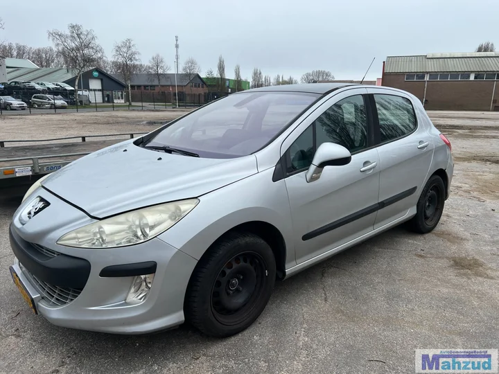 peugeot-308-1-16-16v-eps-zilver-ezrc-demontage-sloop-onderdelen — foto 3
