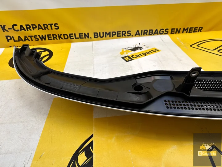 volkswagen-vw-id-buzz-cargo-motorkap-1t3854700-compleet — foto 8