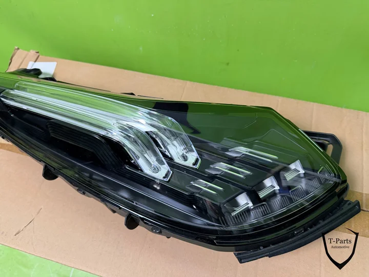 lynk-co-01-koplamp-rechts-8888454525-lamp — foto 3