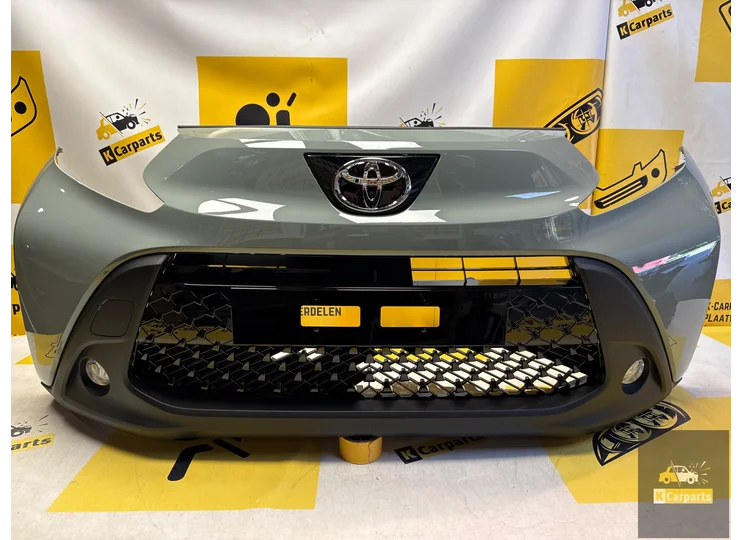Toyota Aygo X Voorbumper origineelCompleet52119-OH19nieuw