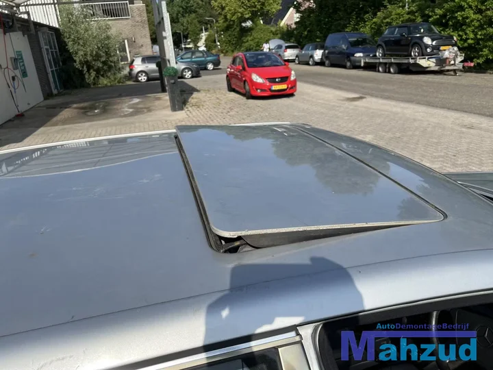 mercedes-s-klasse-w140-zilver-104990-demontage-onderdelen — foto 45