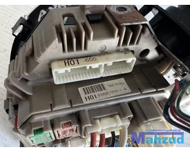 toyota-aygo-km-teller-toerenteller-zekeringkast-838000h011a — foto 3