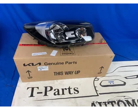 kia-picanto-koplamp-921021y011-rechts-lamp