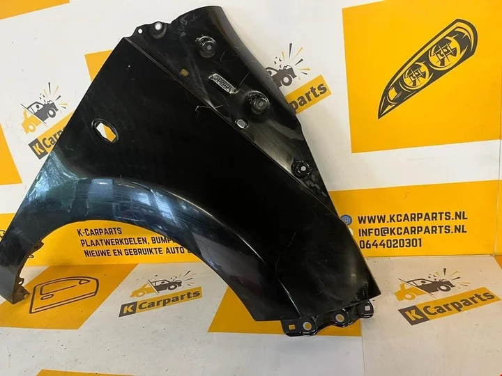spatbord-toyota-aygo-20142022-origineel-rechts-voor-zijscherm — foto 2