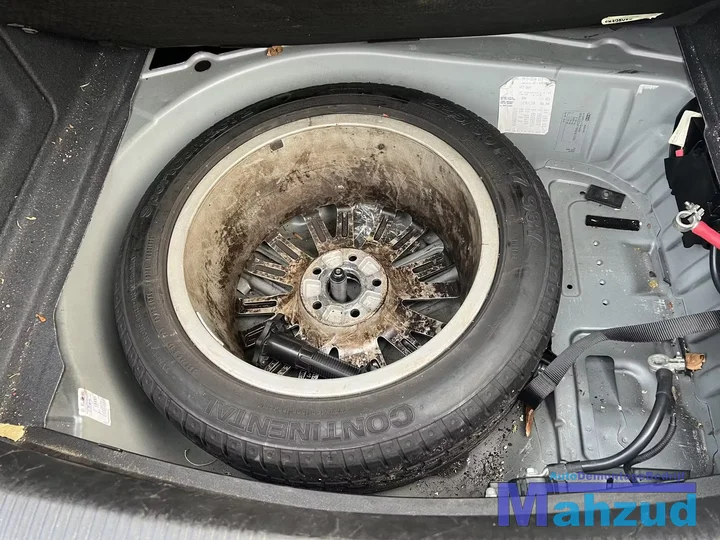 audi-a6-c6-24-v6-onderdelen-lz7r-motor-interieur-velgen — foto 30