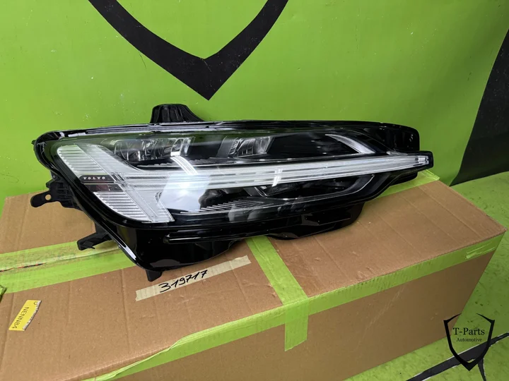 rechts-koplamp-volvo-v60-s60-led-32347007 — foto 2