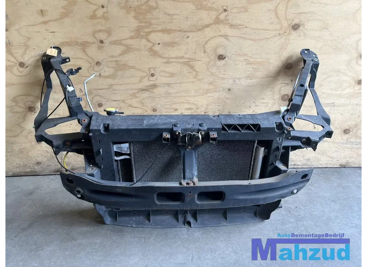 MITSUBISHI COLT 6 1.3 voorfront front koelerset 2004-2012