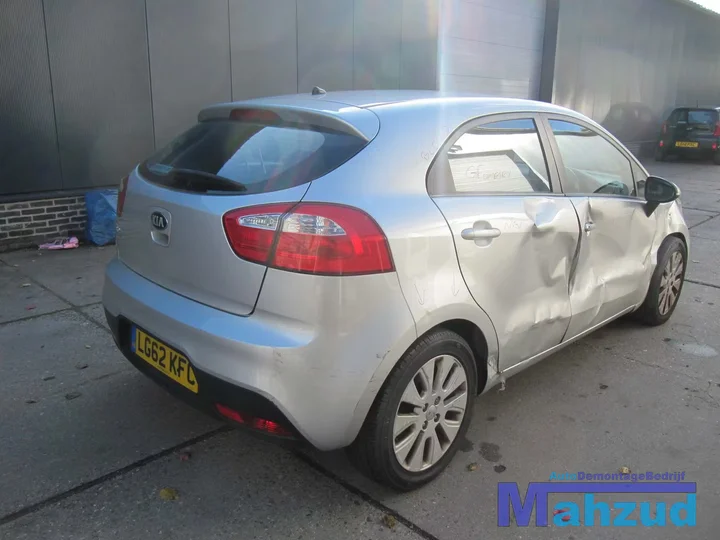 2012-kia-rio-plaatwerk-carrosserie-dorpel-stijl-dak-scherm — foto 6
