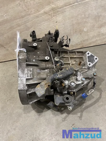 hyundai-i10-11-versnellingsbak-m81569-gearbox — foto 4