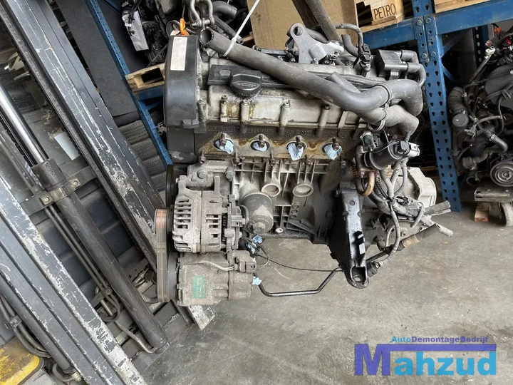 seat-ibiza-2-14-16v-motorblok-aua-ape — foto 2