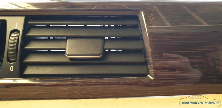 sierlijst-hout-ventilatierooster-e60-e61-5-serie-bmw-dashboard-origineel-gebruikt-2003-2009 — foto 10