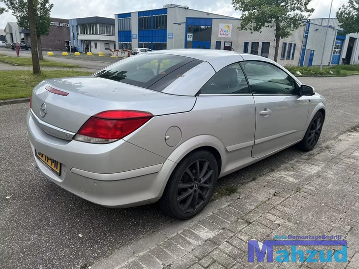 2006-opel-astra-h-twintop-18-zilver-z157-z18xer-demontage-onderdelen — foto 7