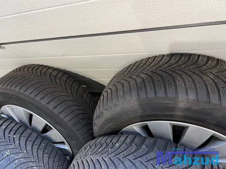 peugeot-citroen-berlingo-velgen-4x108-651-15-inch-winter-banden — foto 7