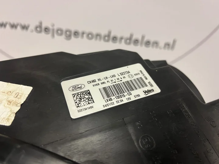ford-kuga-3-vol-led-koplampen-lv4b13e015cd-lv4b13e014cd — foto 4