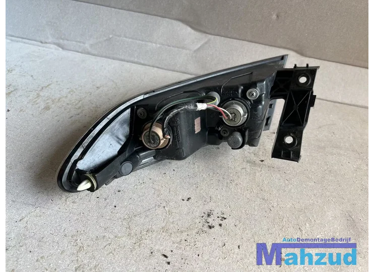honda-civic-8-fn-fk-hatchback-links-buiten-achterlicht-20052011