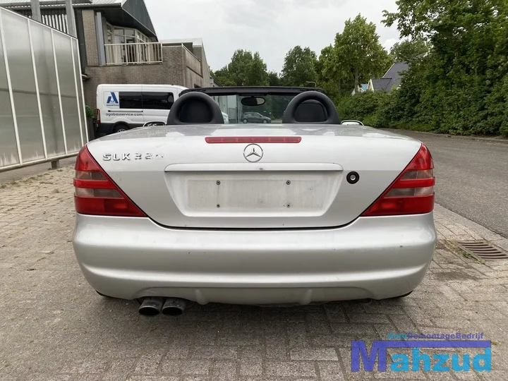 1999-mercedes-slk-r170-23-kompressor-onderdelen-zilver-744 — foto 6