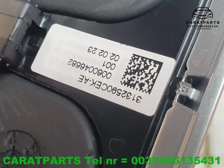 89a419091b-audi-q4-stuur-q4-verwarmbaar-stuur-met-flippers — foto 14