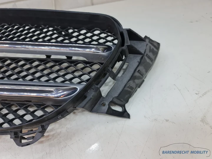 radiateurgrille-mercedes-e-klasse-w213-a2138880223-grill-zwart-chroom-zilver-origineel-gebruikt-2017-2023 — foto 13