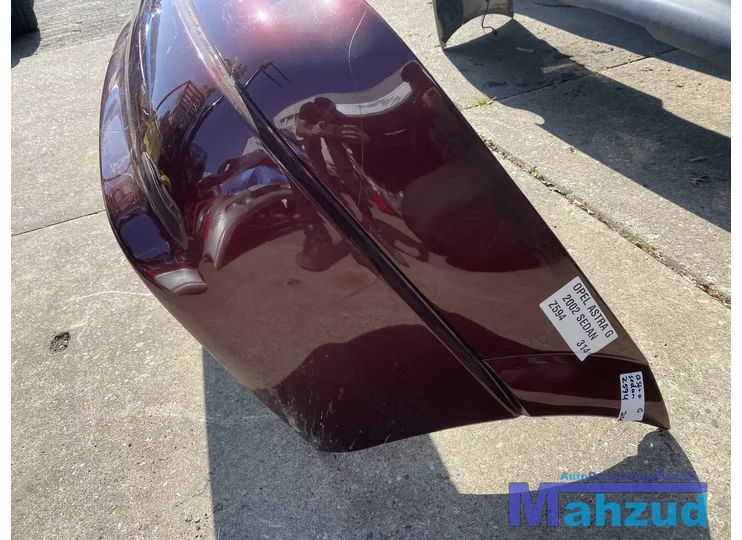 opel-astra-g-sedan-bruin-z594-achterbumper
