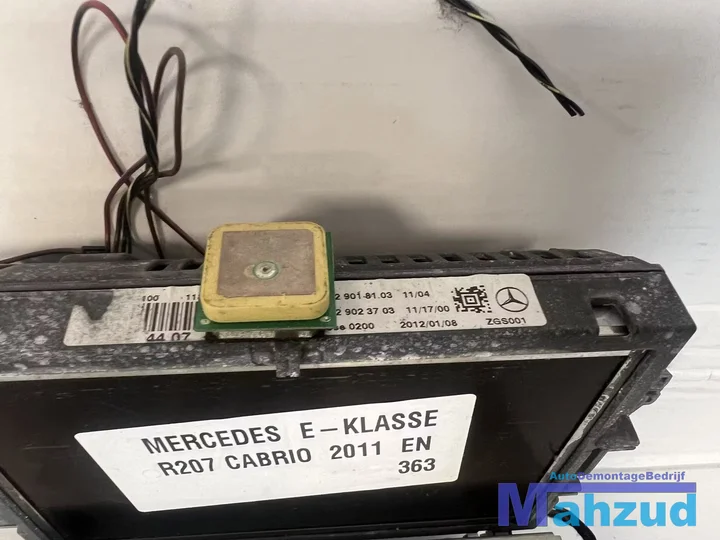 mercedes-e-a207-cabrio-radio-display-scherm-20092016 — foto 4