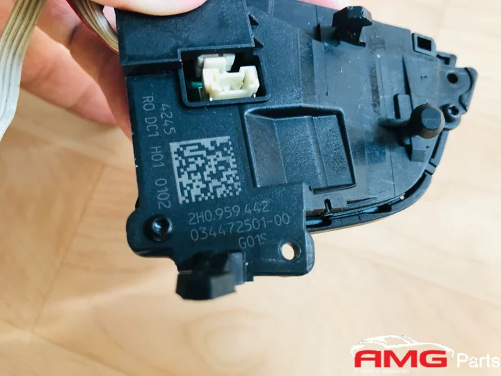 vw-multifunctioneel-stuur-knopjes-t6-up-amarok-2h0959442 — foto 3