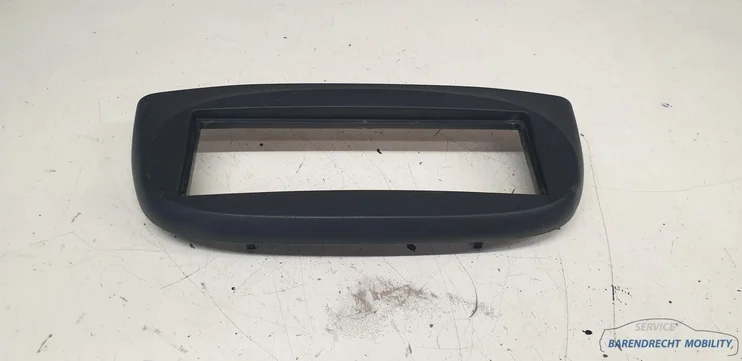 inbouwframe-radio-1-din-twingo-ii-origineel-gebruikt-2007-2014 — foto 2