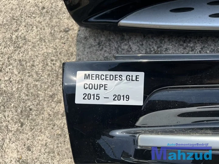 mercedes-gle-coupe-c292-zwart-sideskirt-zijskirt-20152019 — foto 2