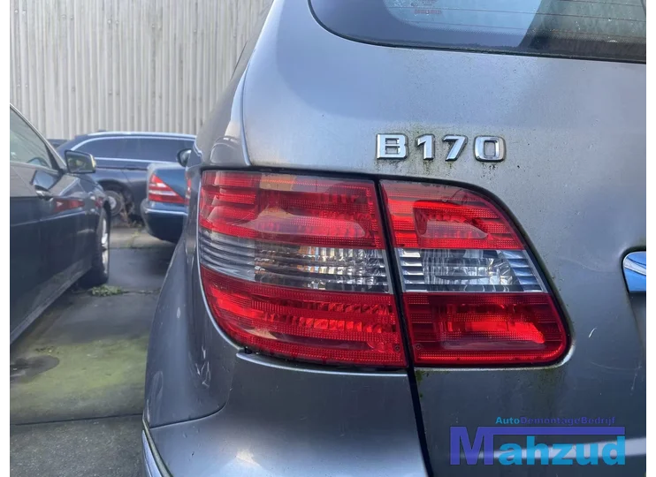 MERCEDES B-KLASSE W245 links buiten achterlicht 2005-2011