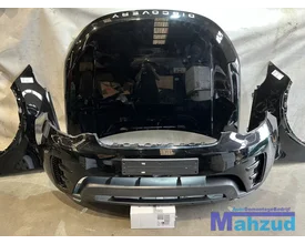 landrover-discovery-5-l462-zwart-voorkop-2017