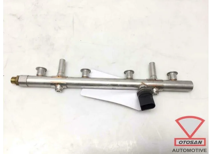 audi vw seat skoda vag brandstofverdeler 06k133317c