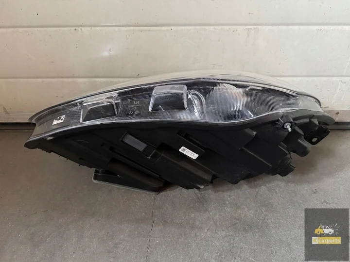 linkerlamp-ford-focus-iv-mk4-full-led-11-pin-2018 — foto 3