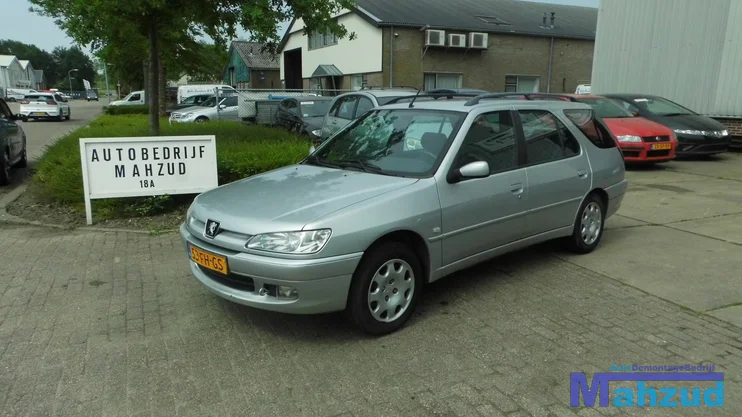 2000-peugeot-306-break-16-demontage-sloop-86 — foto 3