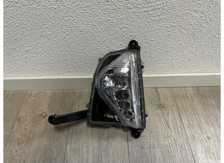 Toyota Prius XW50 linker mistlamp links