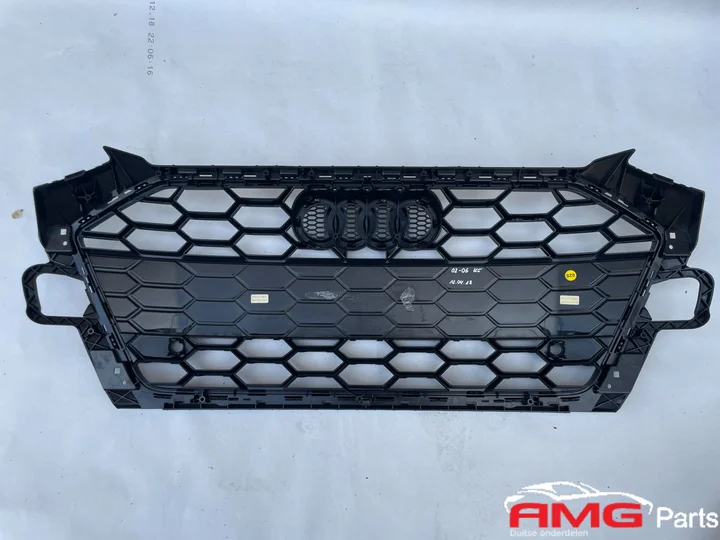 audi-a4-b9-8w-s-line-grill-zwart-logo-origineel-8w0853651-eb — foto 5