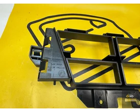 audi-q2-81a-onder-grille-81a807647d-nieuw-origineel — foto 10
