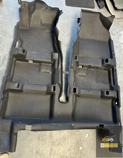 toyota-aygo-x-vloerbedekking-2022heden-585100h130