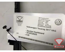 vw-touareg-2017-sierlijst-hout-dashboard-rechts-761853262g — foto 2