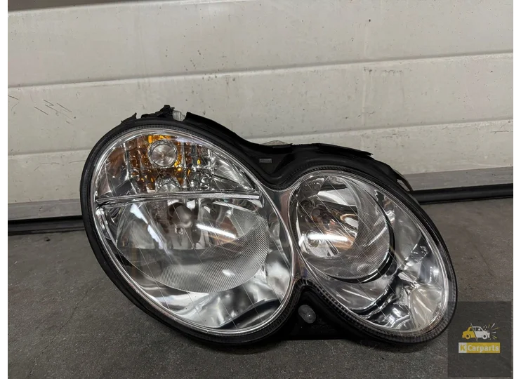 CLK209, Mercedes CLK W 209 right headlight LIFT EU