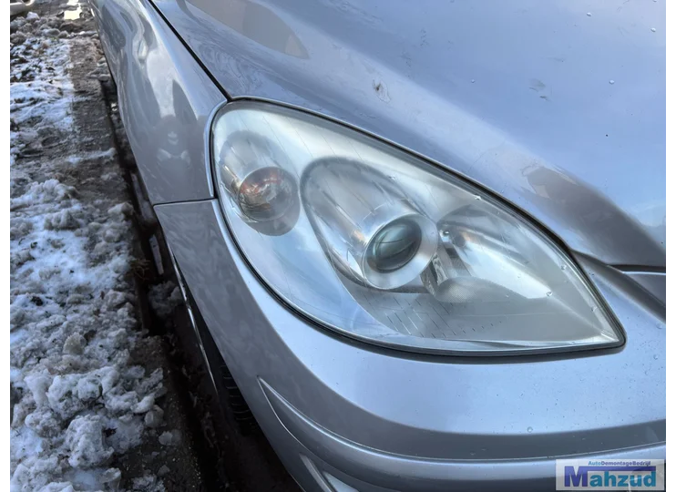 Feu arrière droit pour Mercedes Classe B W245 (2005-2011)