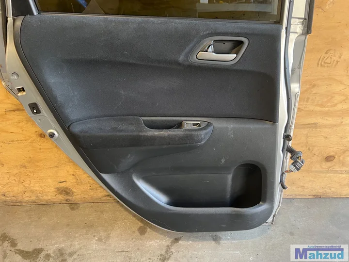 honda-frv-zilver-links-achter-deur-20042010 — foto 7