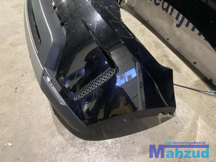 landrover-discovery-5-lr-zwart-voorkop-20182022 — foto 10
