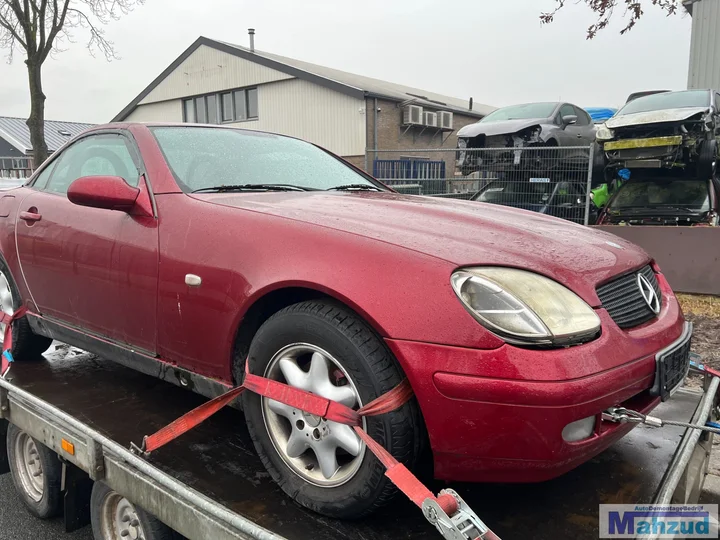 mercedes-slk-r170-rood-h582-demontage-onderdelen-sloop — foto 7