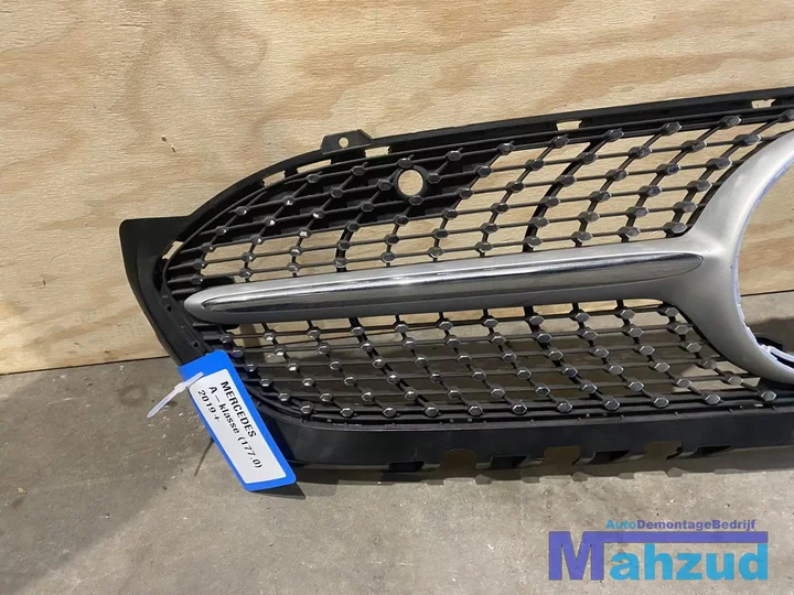 mercedes-a-klasse-w177-1770-grille-2018 — foto 3