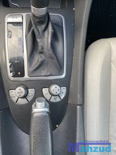 slk-r171-dashboard-delen-schakelaar-middenconsole-rooster — foto 4