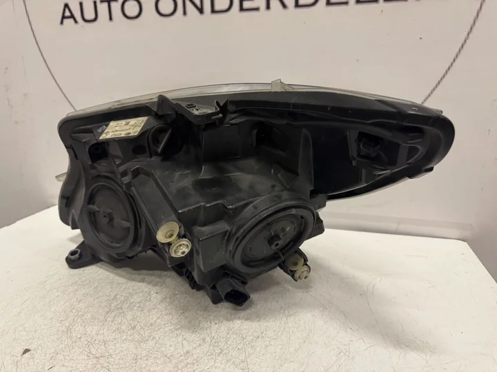 mercedes-w447-vito-halogeen-koplamp-rechts-a4478200161 — foto 4