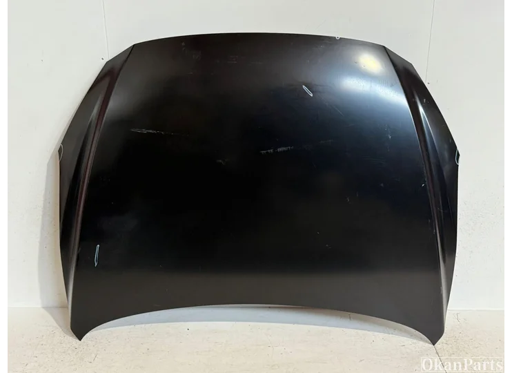 Capot de la Mazda 3 III