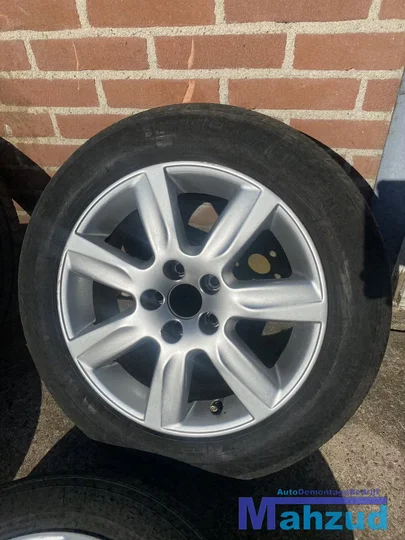 audi-seat-skoka-vw-polo-6r-velgen-15-inch-5x100-571 — foto 4